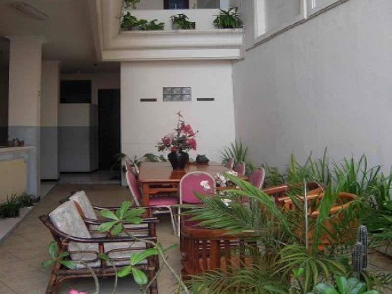 Hotel Paprica 1 Surabaya Exterior photo